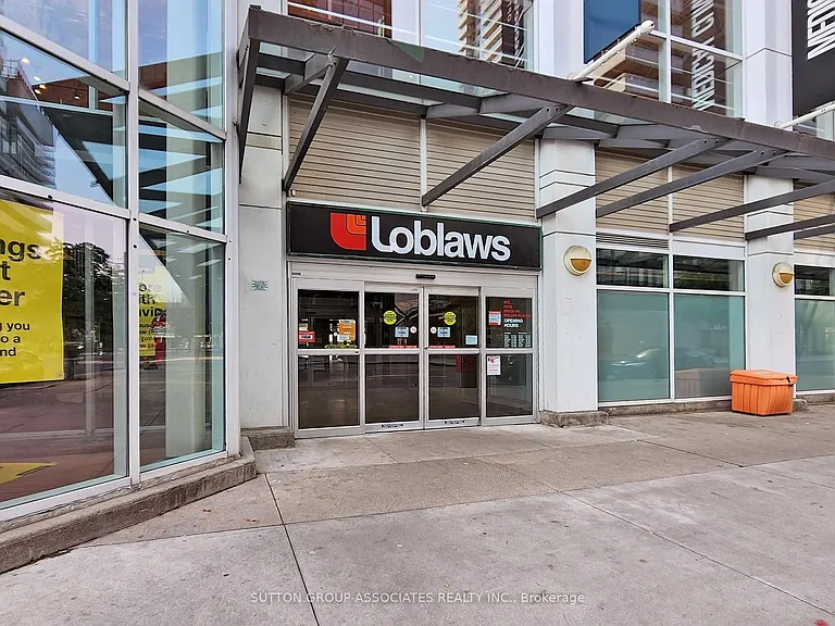 15 Lower Jarvis St #1409 — Photo 39