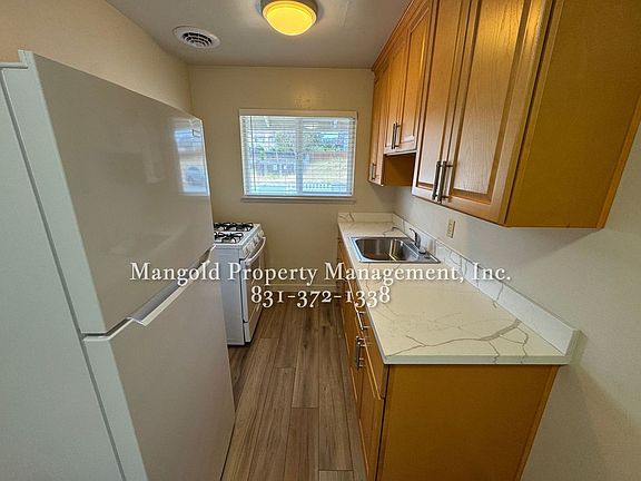 3rd image of 3321-3323 Abdy Way #D
