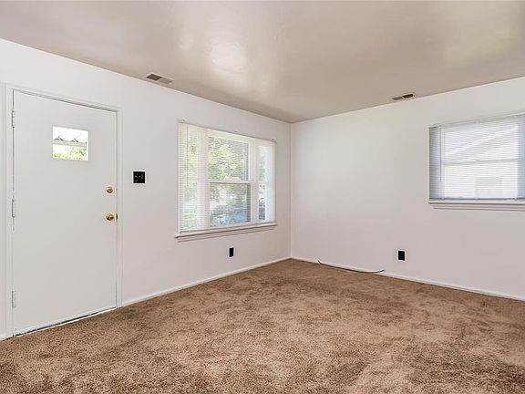 5th image of 9535 Muriel Ave