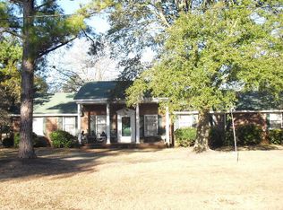 1704 Anita Dr, Laurinburg, NC 28352