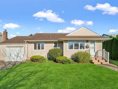 133 Pollok Place, Hicksville, NY, 11801