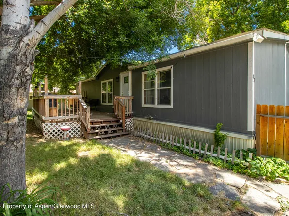 5033 County Road 335 Trailer 33, New Castle, CO 81647