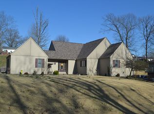 103 Estate Dr, Chester, IL 62233