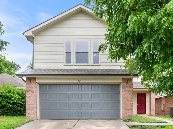 7013 Brookglen Ln, Fort Worth, TX 76179