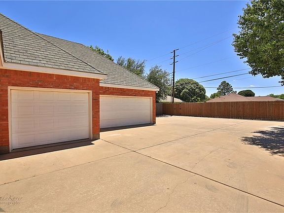 3rd image of 5310 Peppermill Ln