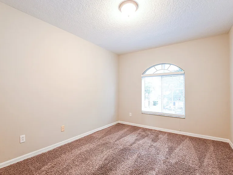1725 Portcastle Cir — Photo 13