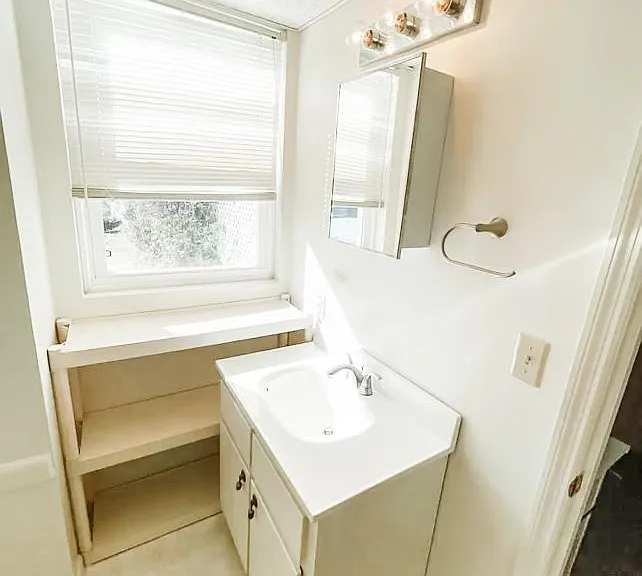 432 Manchester Dr — Photo 11