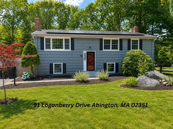 91 Loganberry Dr, Abington, MA 02351