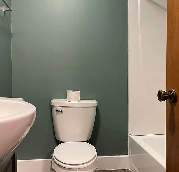 838 S Oak St — Photo 22