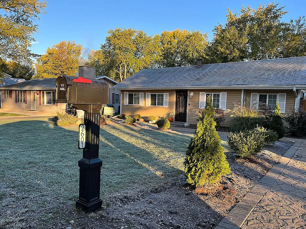 2601 Gaylord Rd photo 1