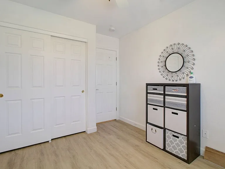 2576 E Brooks St — Photo 51