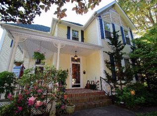 400 N Hill St, Lenoir City, TN 37771