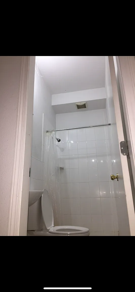 3193 E 1st Ave photo 1