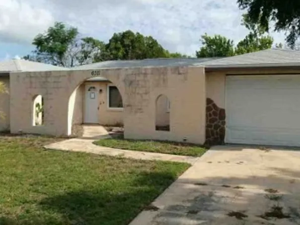 6311 Westport Dr, Port Richey, FL 34668