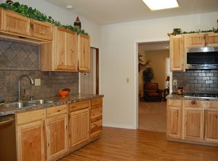 1001 23rd St, Hondo, TX 78861