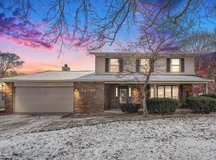 12166 Bluebonnet Ln, Granger, IN