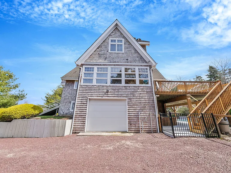 5 Ocean View Ave — Photo 3