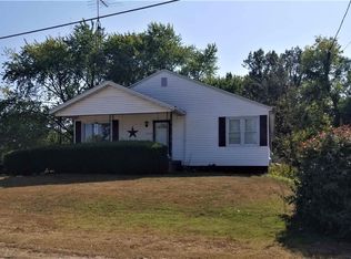 212 E Highway 57, Elnora, IN