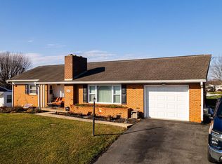 13345 Old Mill Rd, Waynesboro, PA 17268