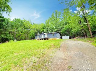 22 Holiday Ln, Eufaula, OK 74432