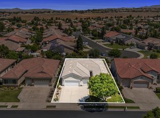 13802 Blossom Ridge Dr, Bakersfield, CA 93306