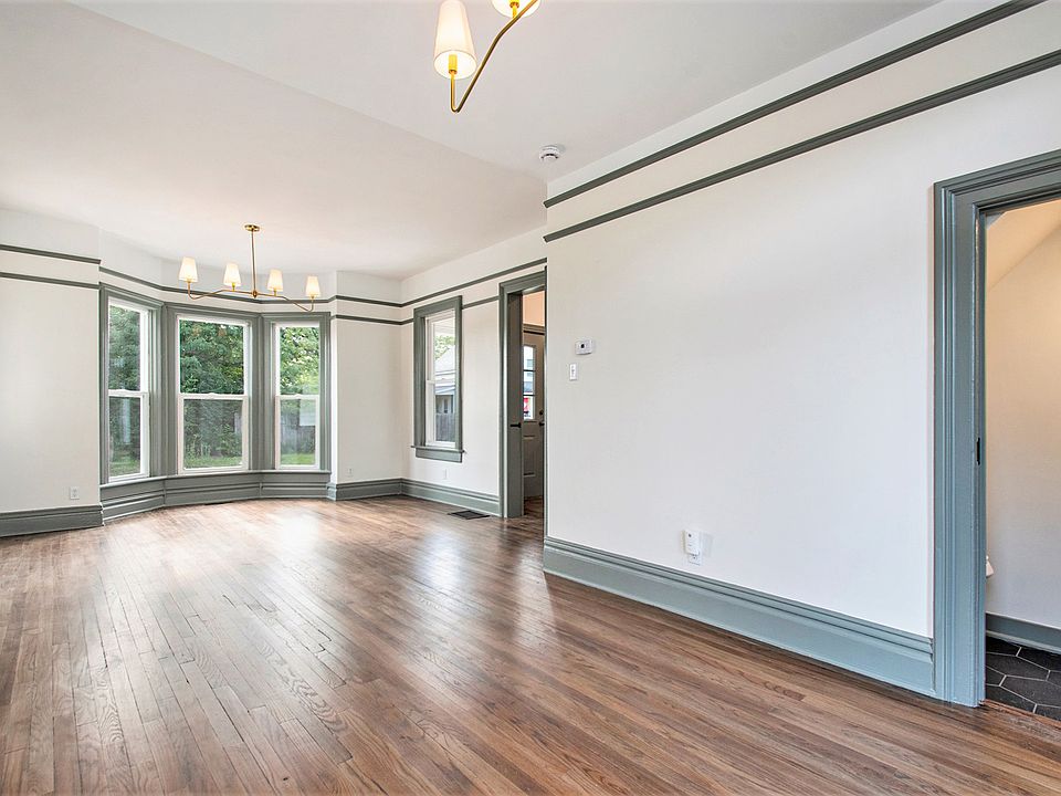 Living room looking towards dining area.
