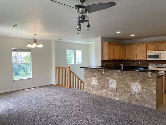 Living/DIning