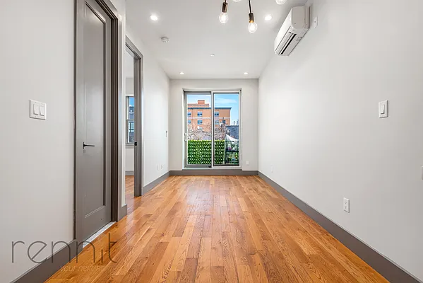 Rented by Rennit Inc. | media 11