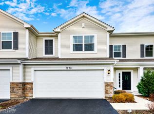 1375 Lighthouse Ln, Pingree Grove, IL 60140
