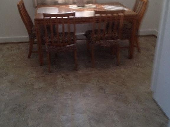 diningroom 15 x 10