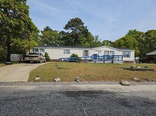 540 Palindrome Ct, Hope Mills, NC 28348