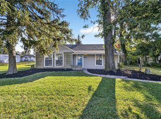 281 Overlook Rd, Vermilion, OH 44089