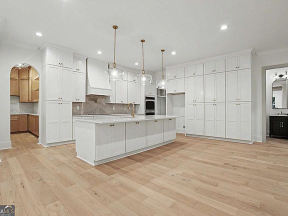 3rd image of 6043 Bluewater Blvd