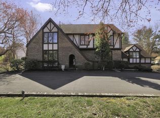 16 Jennifer Dr, Holmdel, NJ