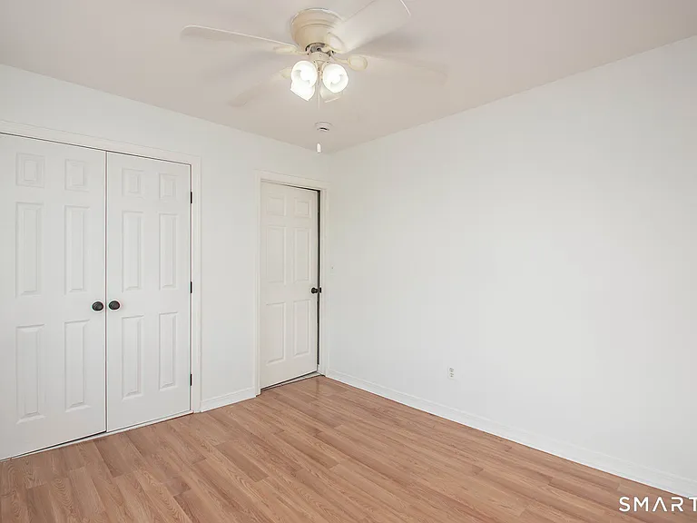 2879 Fairfield Ave #3 — Photo 7