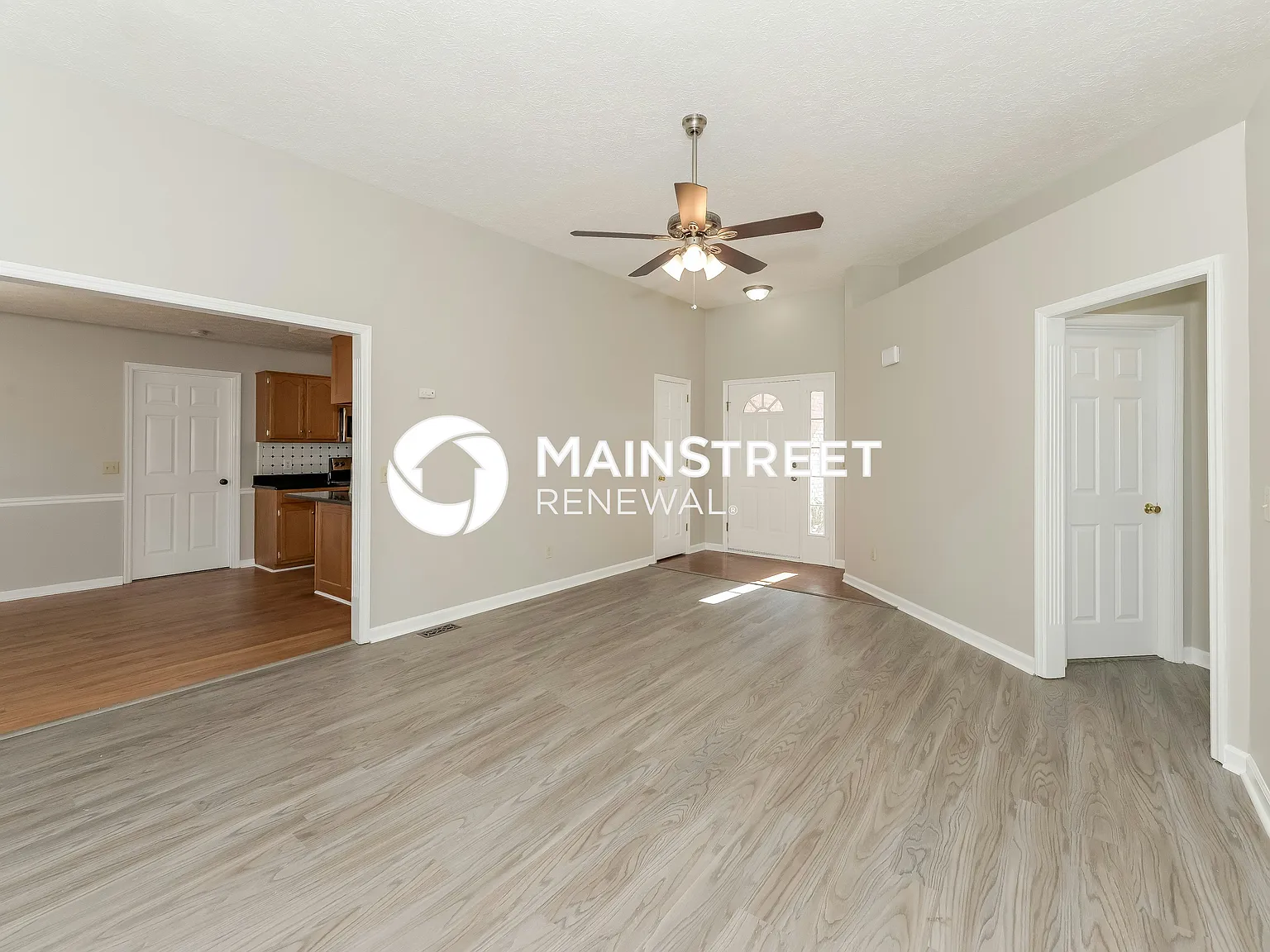 138 Waterford Way — Photo 2