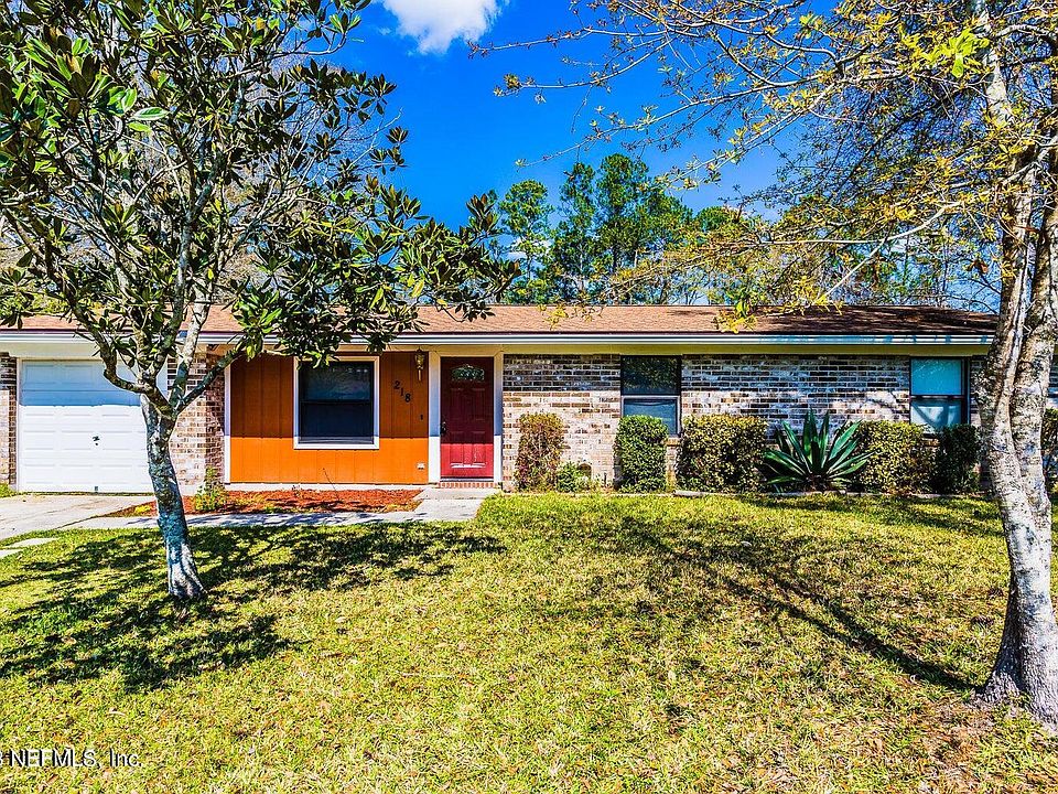 1st image of 218 EVERGREEN Lane