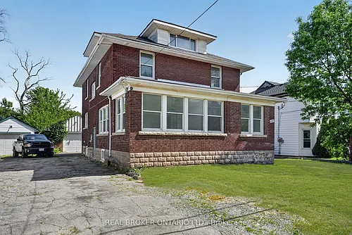 4417B Ellis St Photo 1