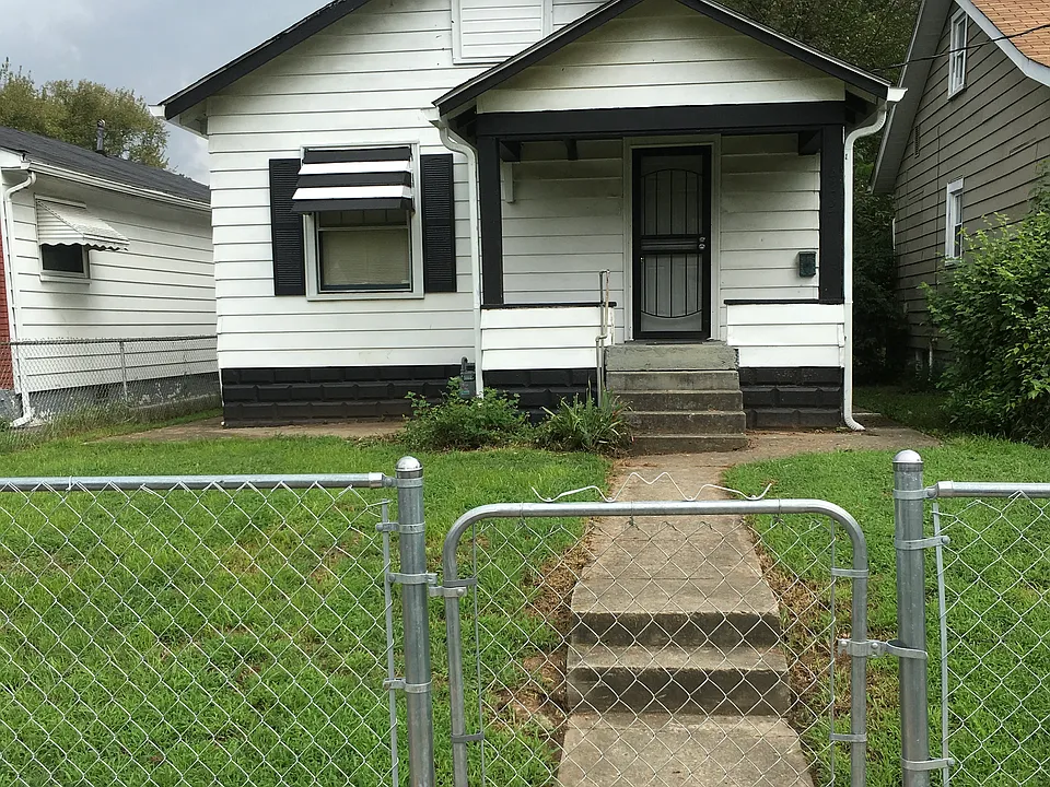 3237 Kirby Ave