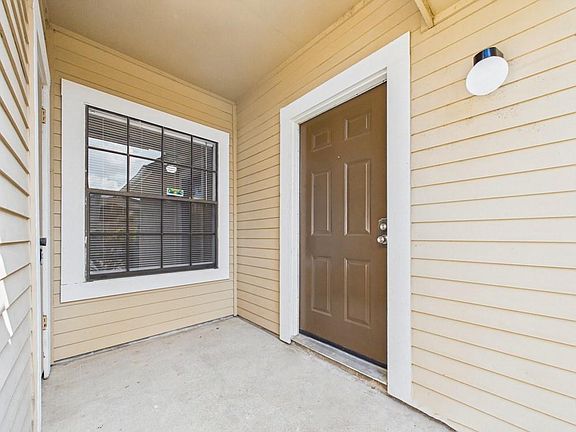 4th image of 2300 Old Spanish Trl APT 1117