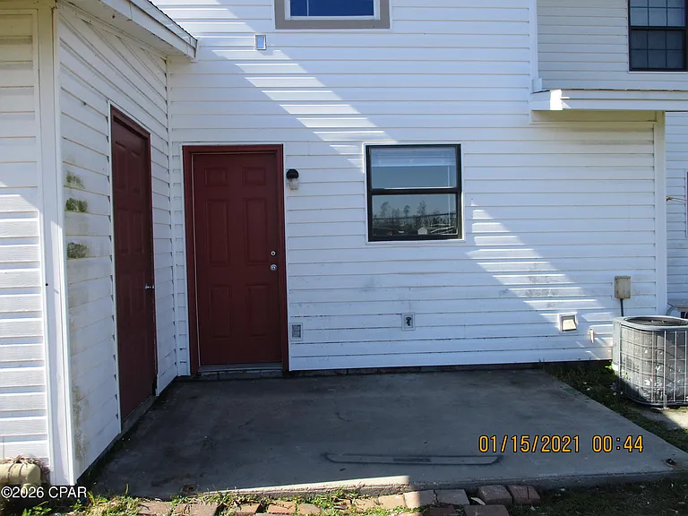 1222 Stephen Dr #1 — Photo 10