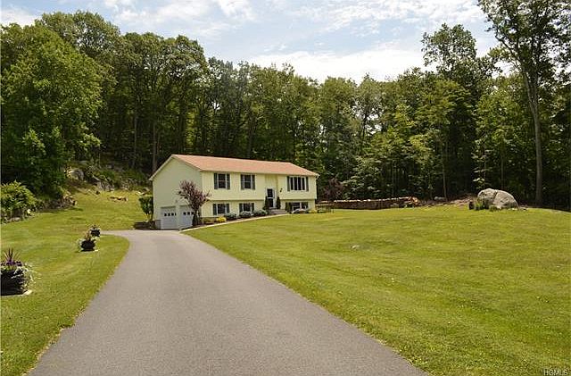 2nd image of 56 Acorn Rd