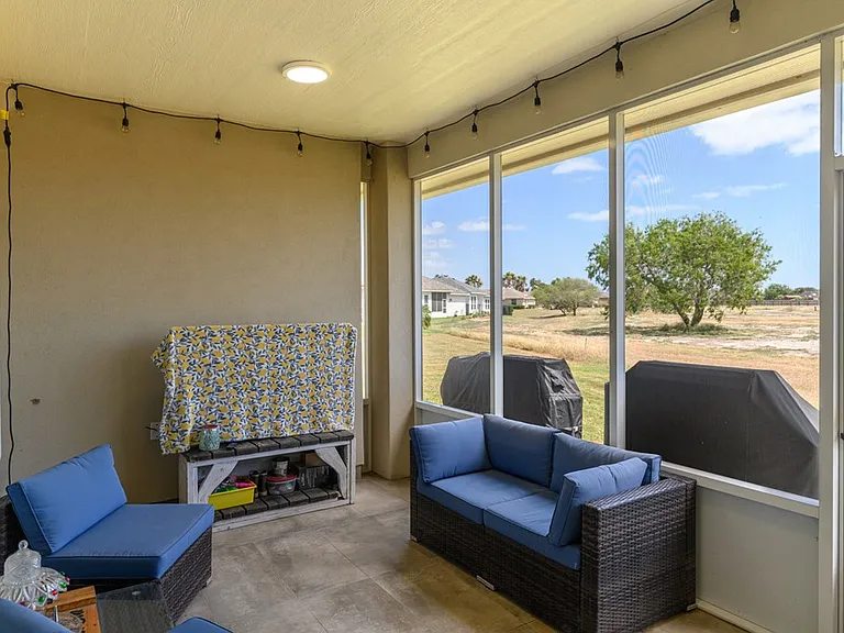5 S Bay Hill Dr — Photo 24