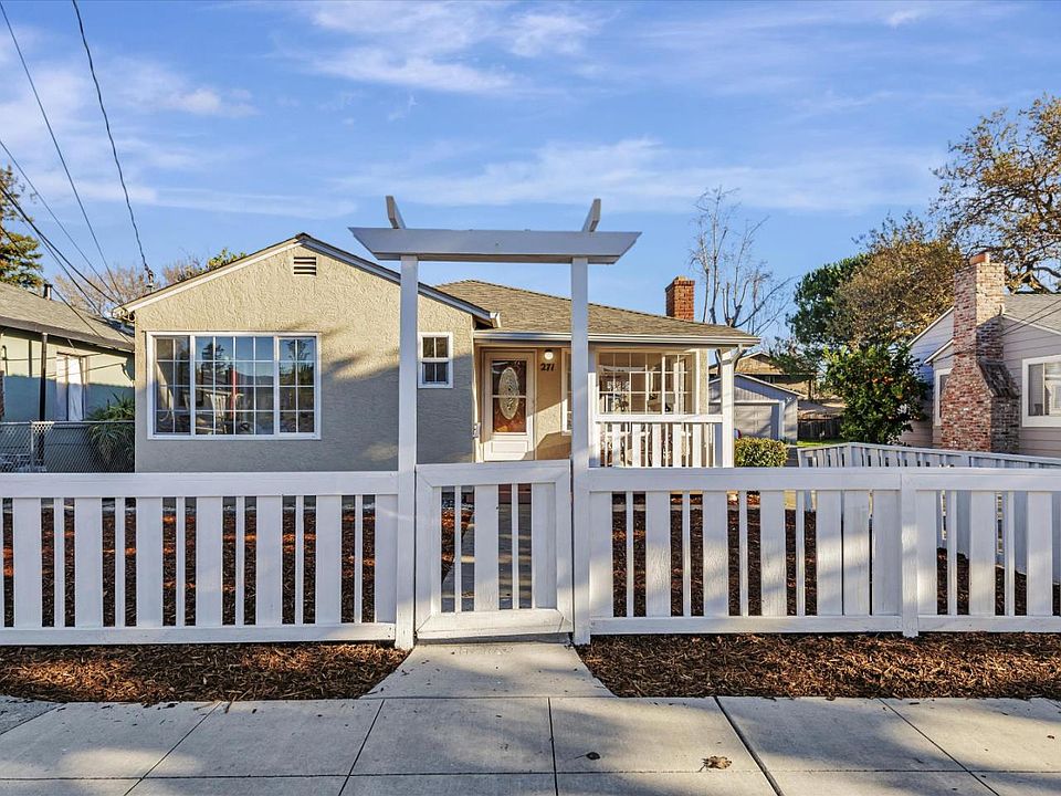 1st image of 271 Madrone St