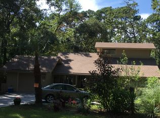 4 Myrtle Warbler Rd, Hilton Head Island, SC 29926