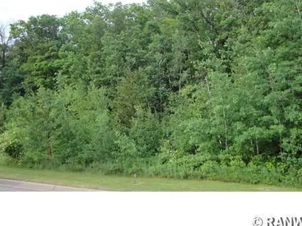 2935 Boston Drive, Eau Claire, WI 54703