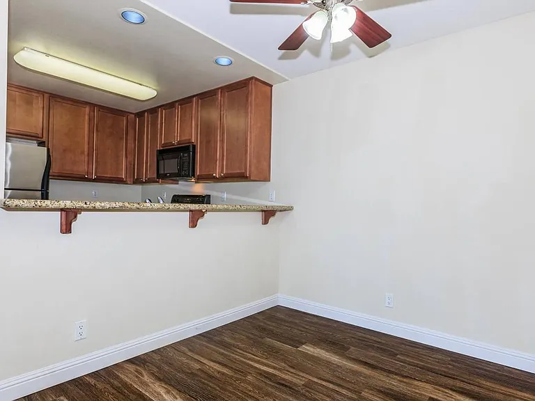 Hilltop Condos at Sienna Hills — Photo 8