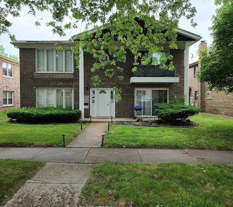 1st image of 15041 Dobson Ave