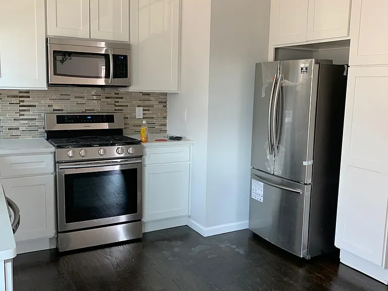 1113 Julia St #1 — Photo 3