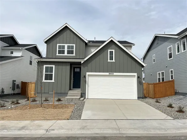 28425 E 4th Avenue, Watkins, CO 80137